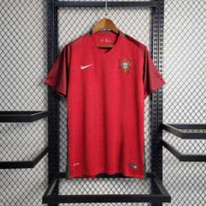 CAMISETA RETRO PORTUGAL 16