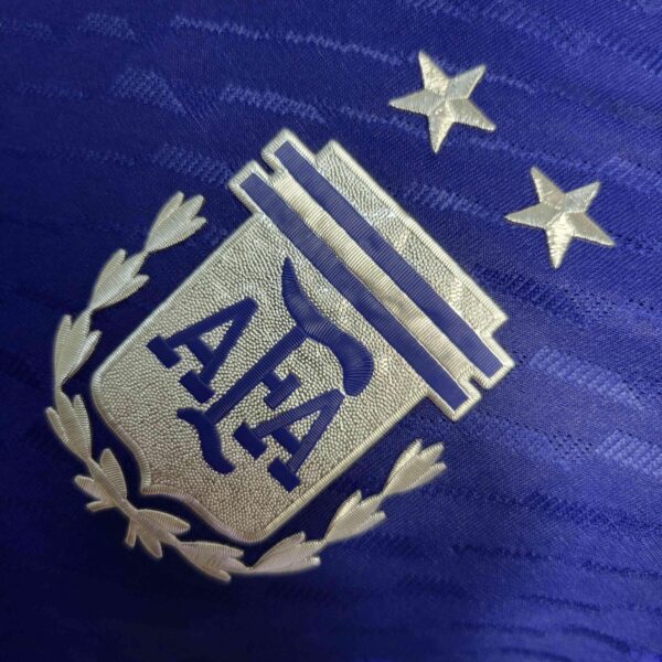 CAMISETA ARGENTINA MORADA 22/23 - Image 2