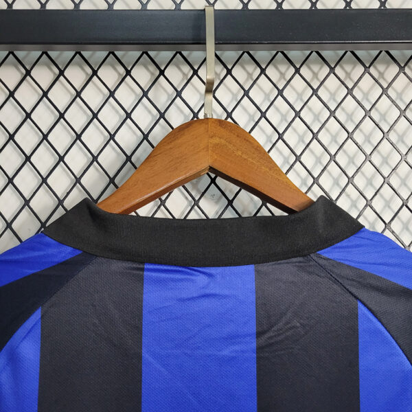 CAMISETA RETRO INTER MILAN 01/02 - Image 8