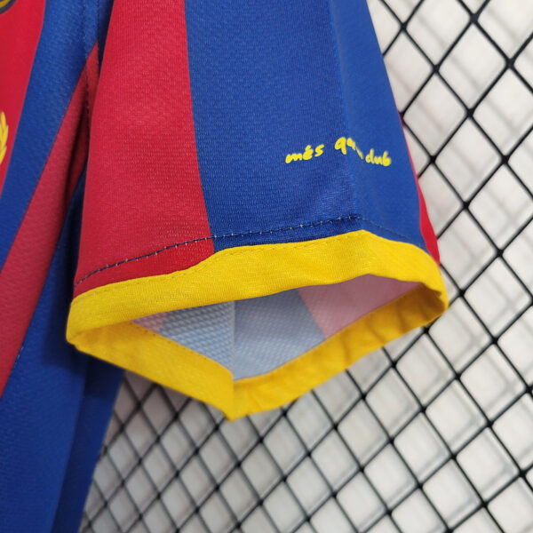 CAMISETA RETRO FC BARCELONA 10/11 - Image 6